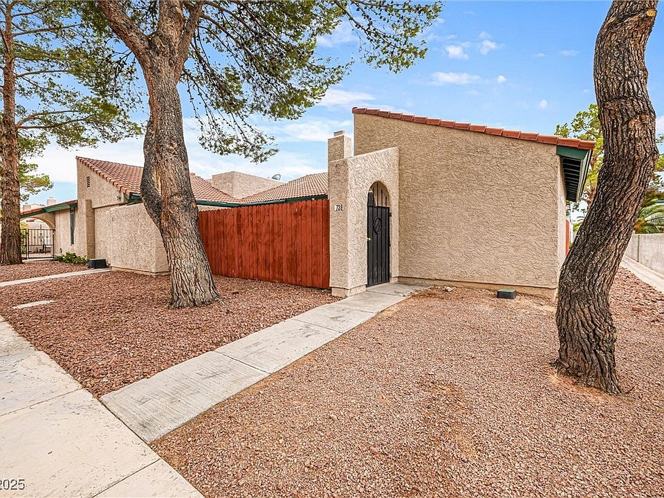 1st image of 739 Heritage Vista Ave