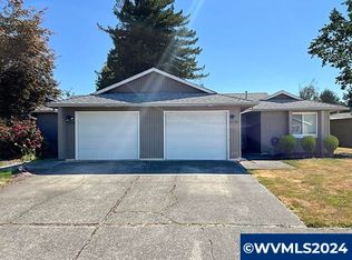1076 Raffon Ct SE, Salem, OR 97317