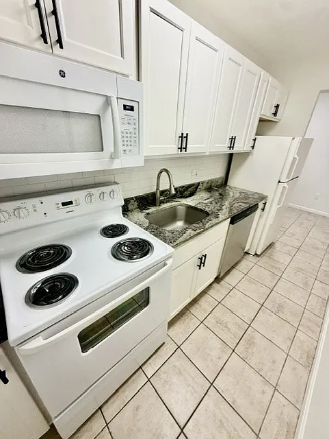 80 Cambridge Rd — Photo 3
