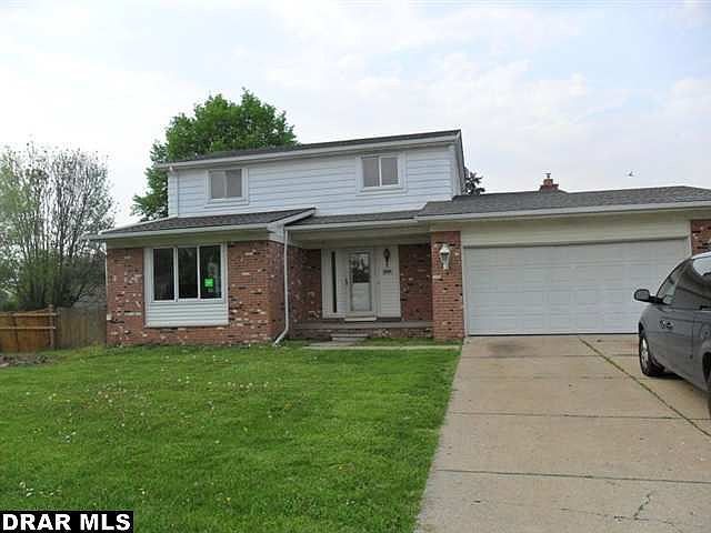 1st image of 28119 Rose Ave
