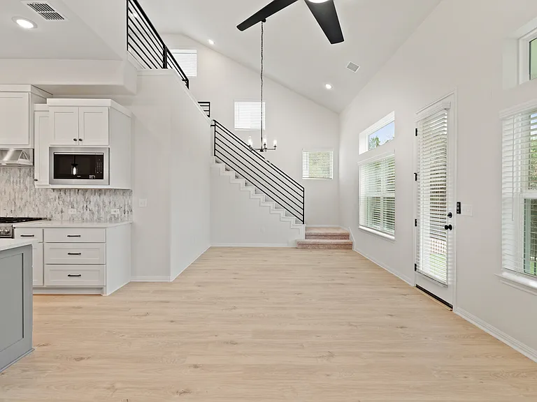 1612 Kit Cir — Photo 11