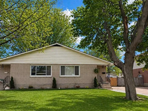 24 Sussex St, Chatham Kent, ON N7L 1L8