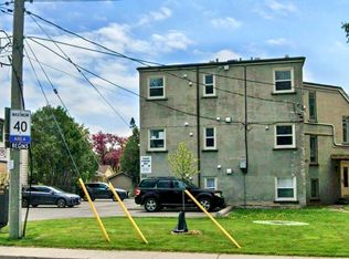 89 Ofield Rd, Hamilton, ON L8S 2M8