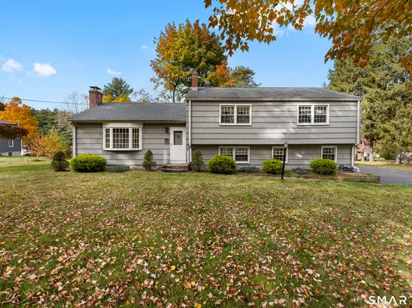 17 Long View Drive, Simsbury, CT 06070