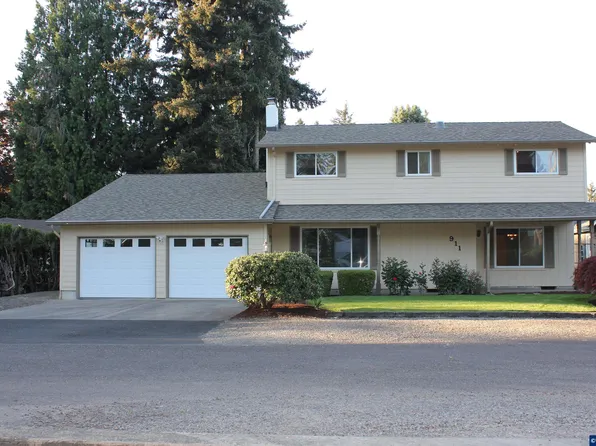 911 Cummings Ln N, Keizer, OR 97303