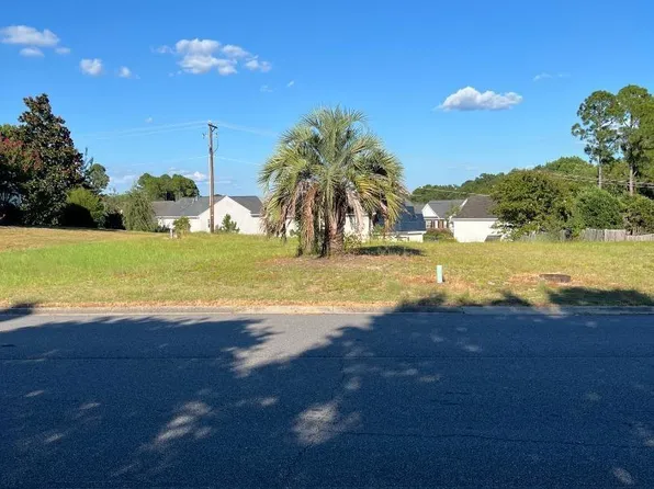 28 Hunters Pond Dr, Columbia, SC 29229