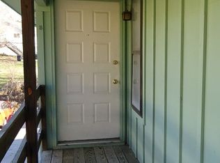 16604 E 28th Pl APT B, Independence, MO 64055