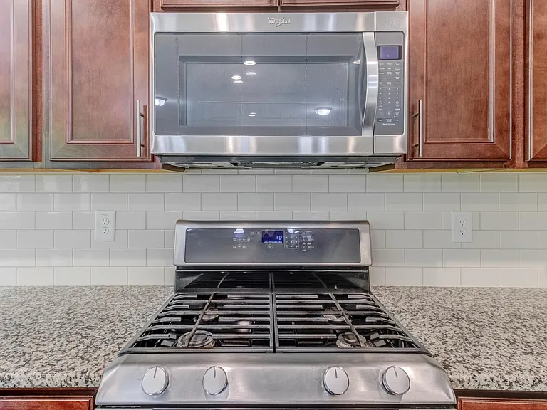 427 Alamosa Pl — Photo 19