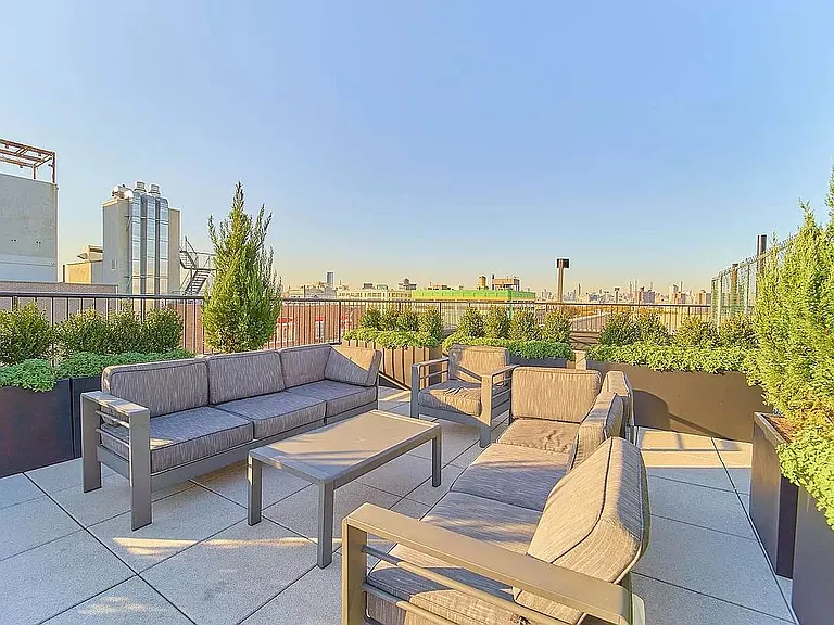 531 Myrtle Ave #4B — Photo 7