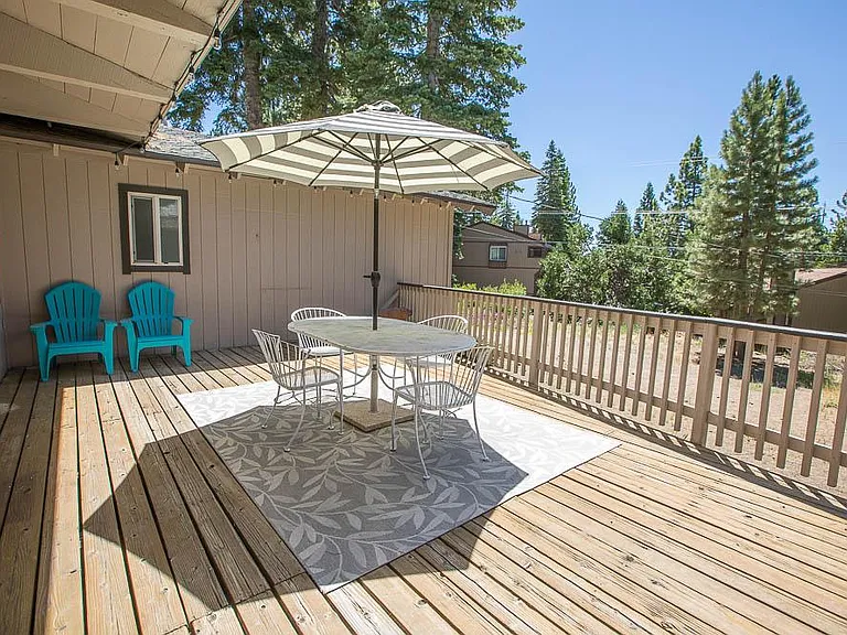 3130 Fabian Way — Photo 24