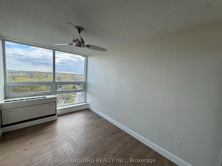 20 Speers Rd #1105 — Photo 27