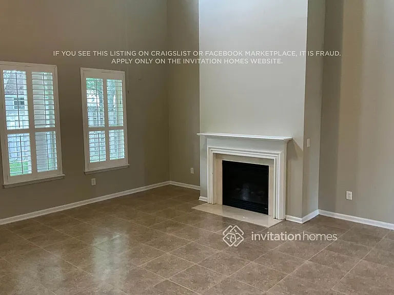 11315 Claudine Ct — Photo 2
