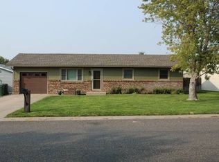 235 E Hill St, Colby, KS 67701