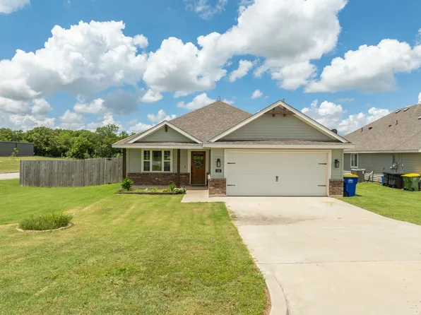 136 Johnson Ln, Hillsboro, TX 76645