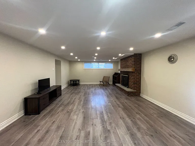 11 Elynhill Dr #BASEMENT — Photo 7