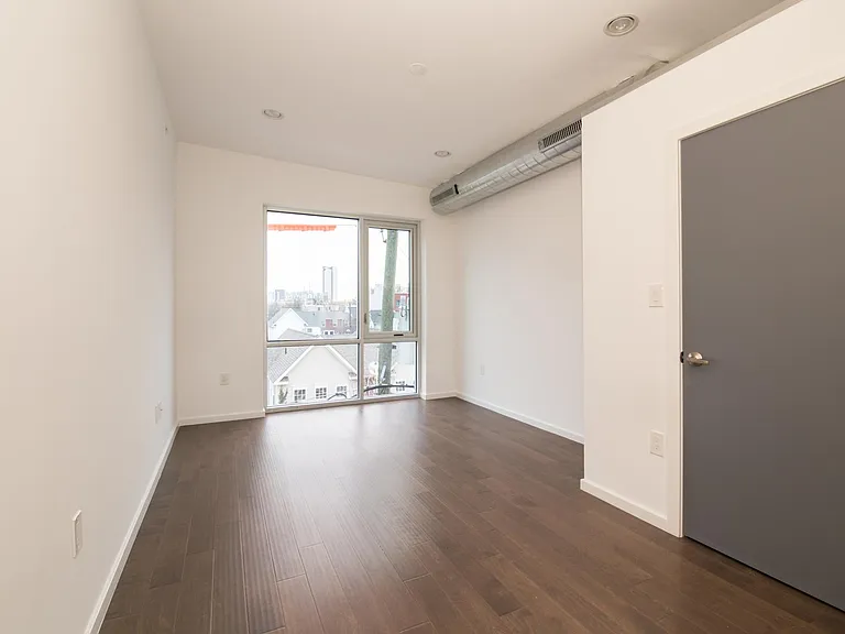 1531 N Franklin St #5 — Photo 11