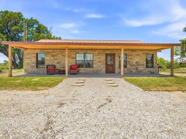 7414 Boswell Ct, Lipan, TX 76462