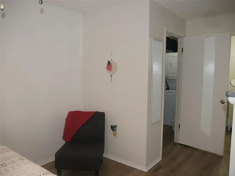 6165 Chesham Dr #5 — Photo 25