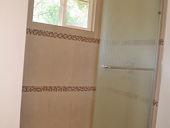Hallway bath shower