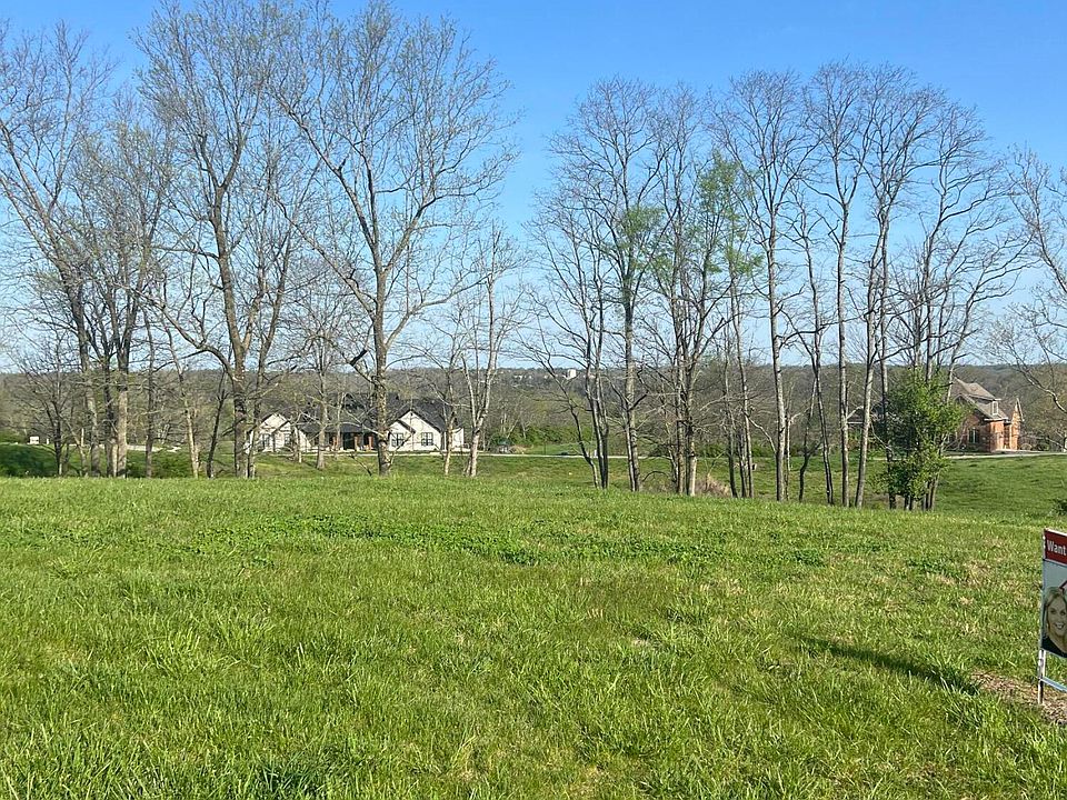 1st image of 305 Prestwick Cir #157