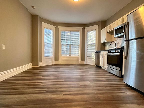 Kitchen - 1