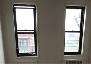 180 Beach 117th St APT 3F, Rockaway Park, NY 11694
