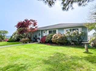 812 York St, New Westminster, BC V3L4S4