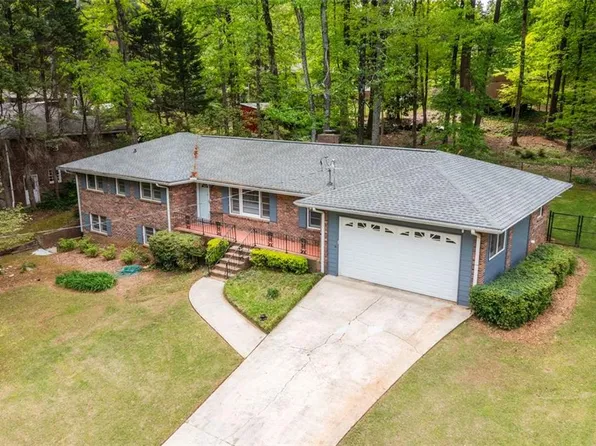 2558 Landeau Cir, Tucker, GA 30084
