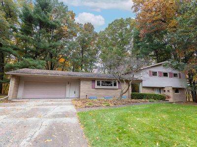 1650 N River Rd, Saginaw, MI, 48609