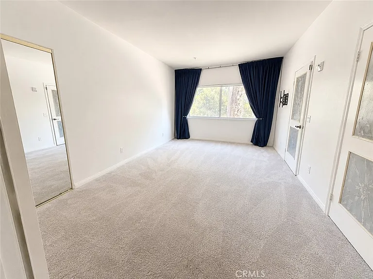 3645 Cardiff Ave #205 — Photo 17