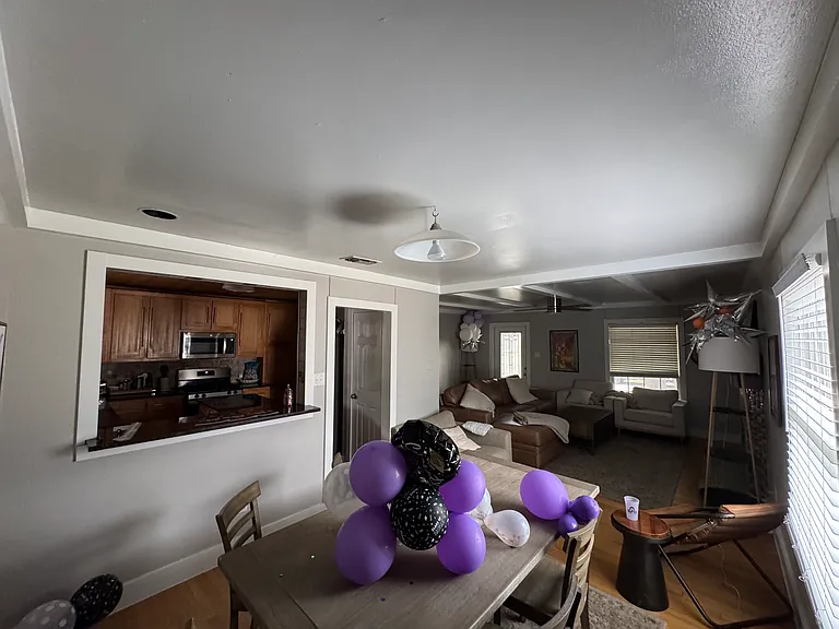 3253 Cockrell Ave — Photo 5