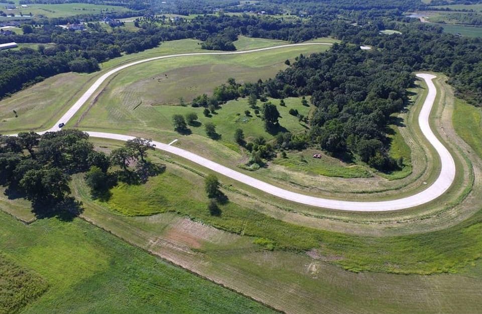 2nd image of LOT 19 Heritage Dr