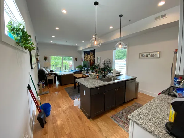 2100 W Cary St, Richmond, VA