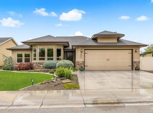 1031 N Mira Way, Star, ID 83669