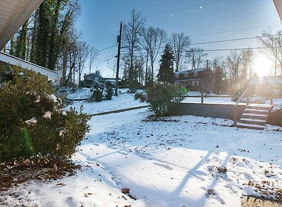 4th image of 1815 Greenvale Ct