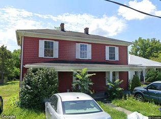 405 E King St, Gordonsville, VA 22942