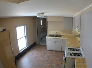 110 Bleecker St APT D, Gloversville, NY 12078