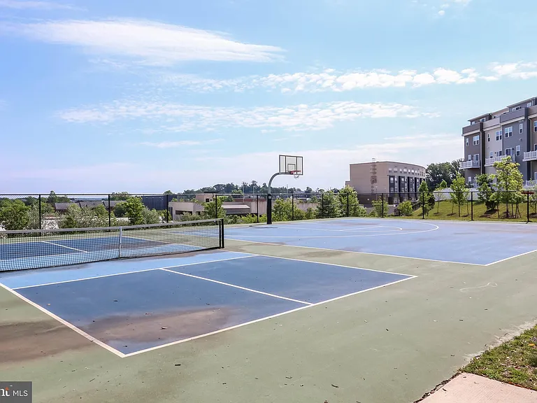 46294 Mount Milstead Ter #304 — Photo 34