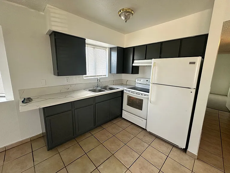 5666 E Lake Mead Blvd — Photo 4
