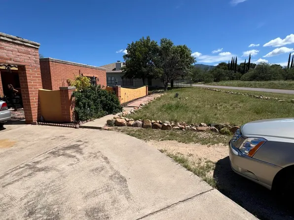 28 Driftwood Cir, Nogales, AZ 85621
