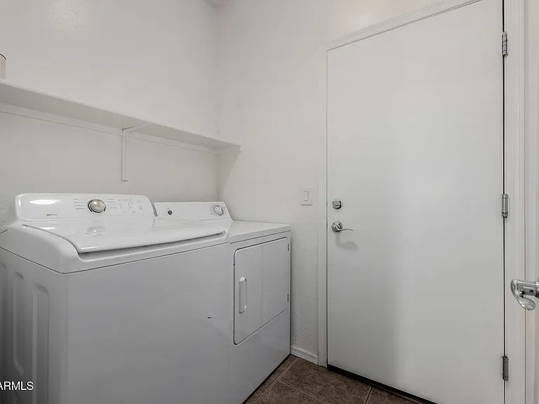 2854 S Peel Dr — Photo 21