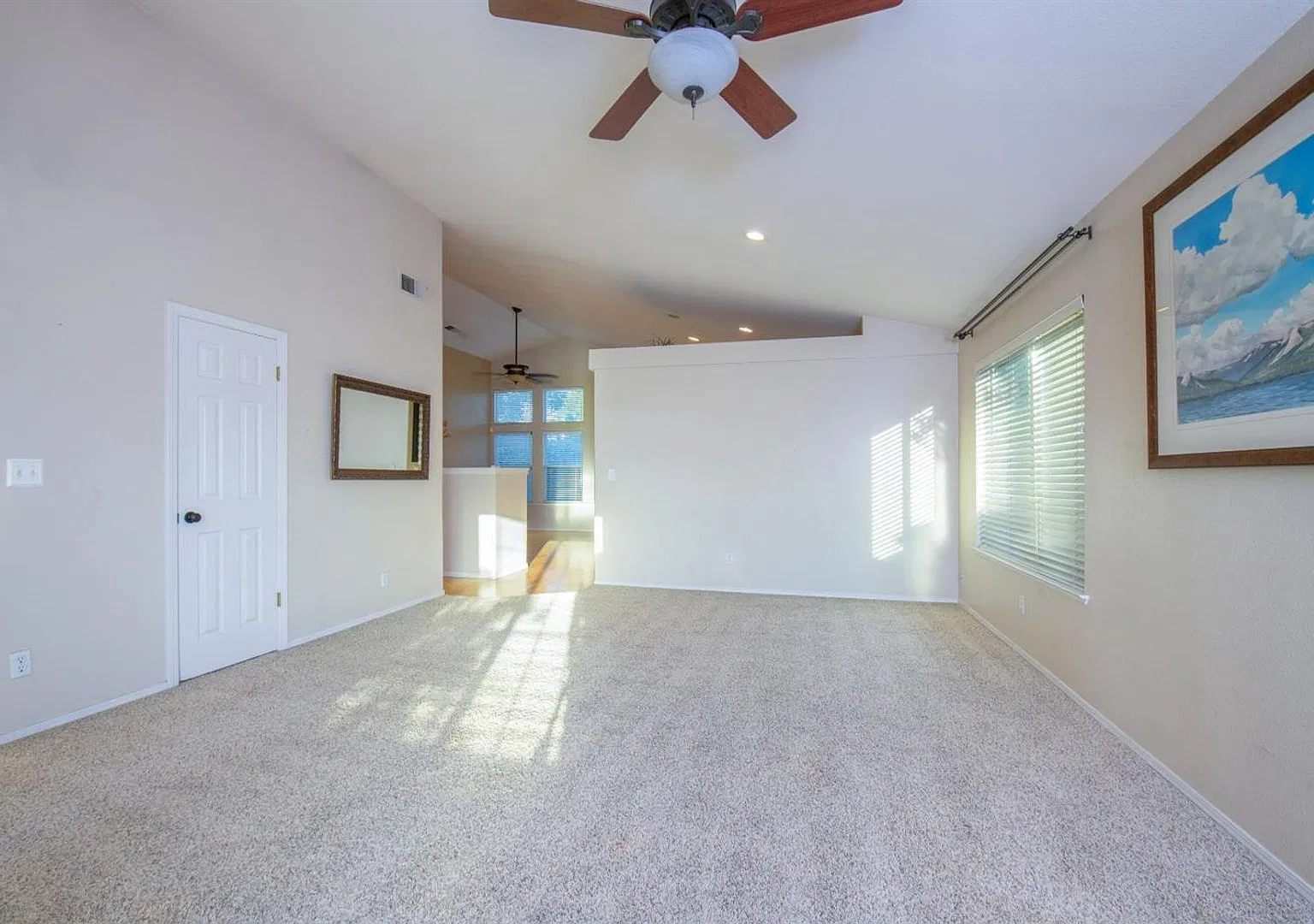 3 Bedroom 2 Bath in Clovis Unified — Photo 4