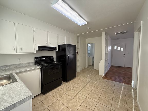 5th image of 641 Wagner Cir