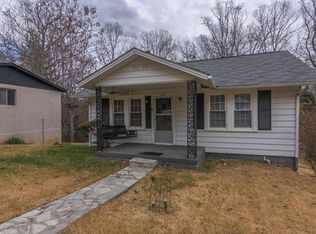 410 S Oconeechee Ave, Black Mountain, NC 28711