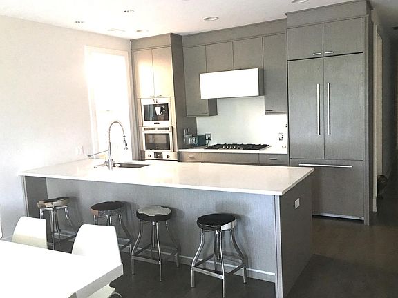 3rd image of 2808 W North Ave