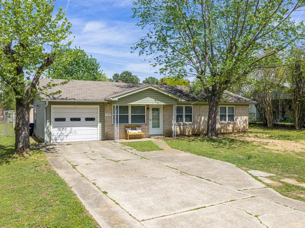 1104 Broyles St, Alma, AR 72921