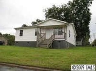 400 Harrison St, Statesville, NC 28677
