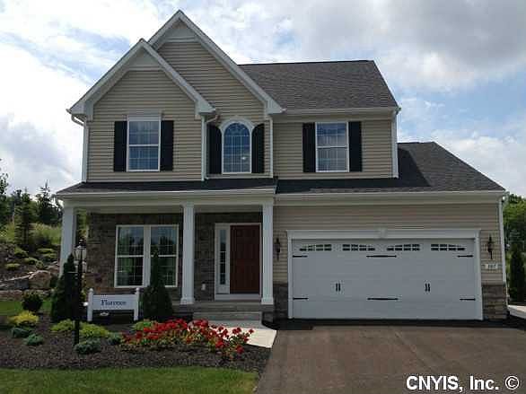 1st image of 101 Fallen Oaks Ln