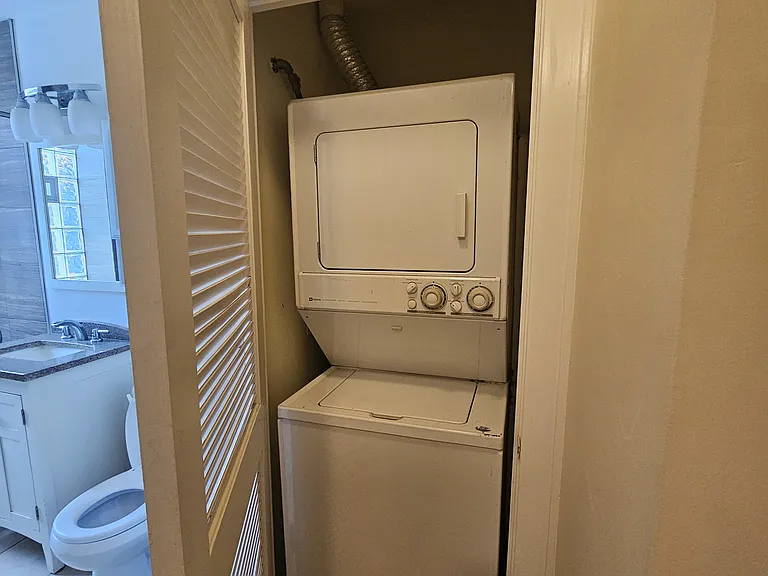 1407 W Highland Ave #2 — Photo 4