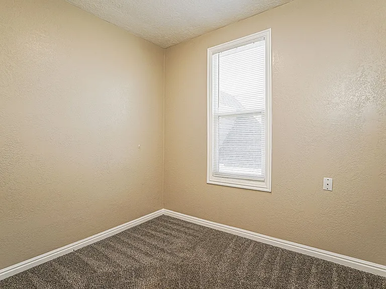 3153 Adams Ave — Photo 9